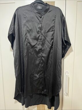 Dressed in Lala Oversized Satin Button-Up Tunic Top/Dress